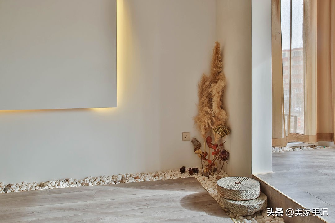 北京一对夫妻花2年装修20万,一对北京夫妻12年极简生活