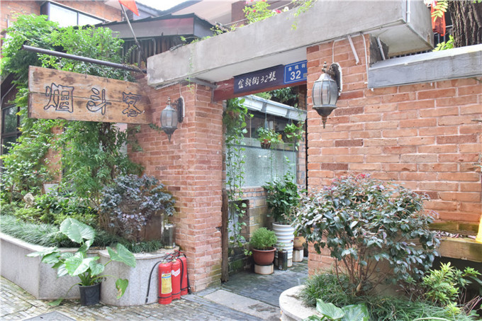 长沙网红街美食一条街最近拍的,长沙网红打卡地美食一条街