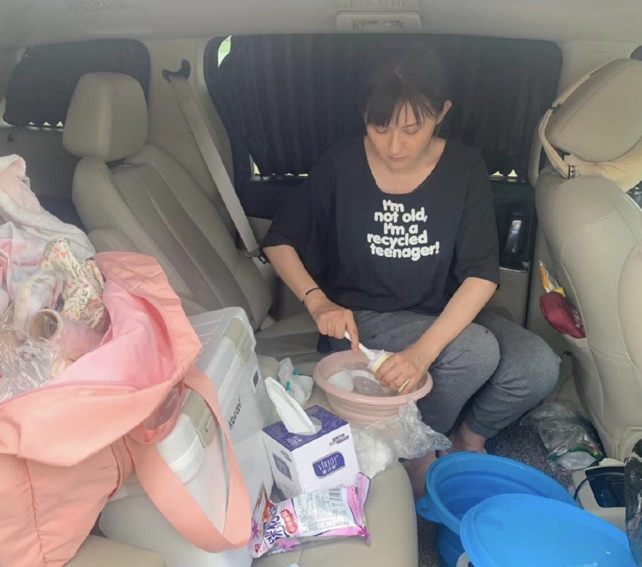 谢娜是母乳喂养吗,谢娜章子怡冰箱