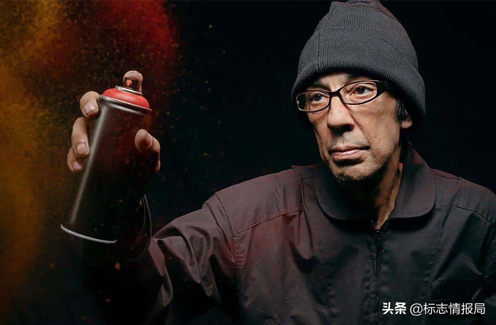 艺术家起诉北面LOGO抄袭！北面：没抄袭，但也不会再用了