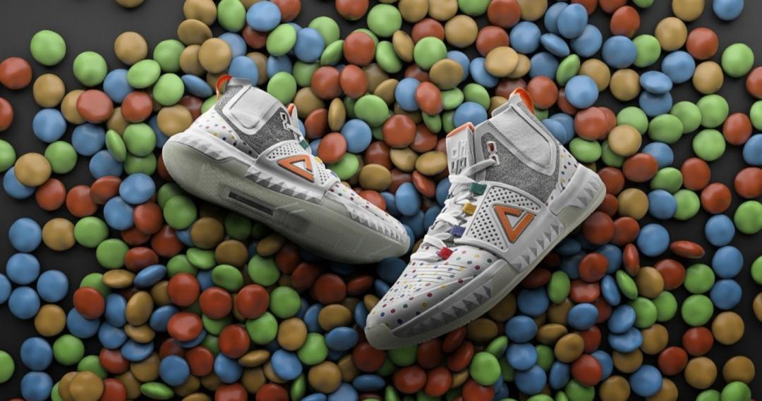 十年前的球鞋对比,安踏和李宁哪个篮球鞋好