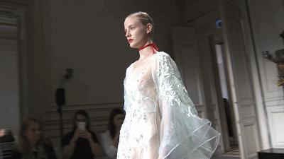 兰公子变身“巧手神探”百乐门老板娘｜纸上刺绣，别具匠心