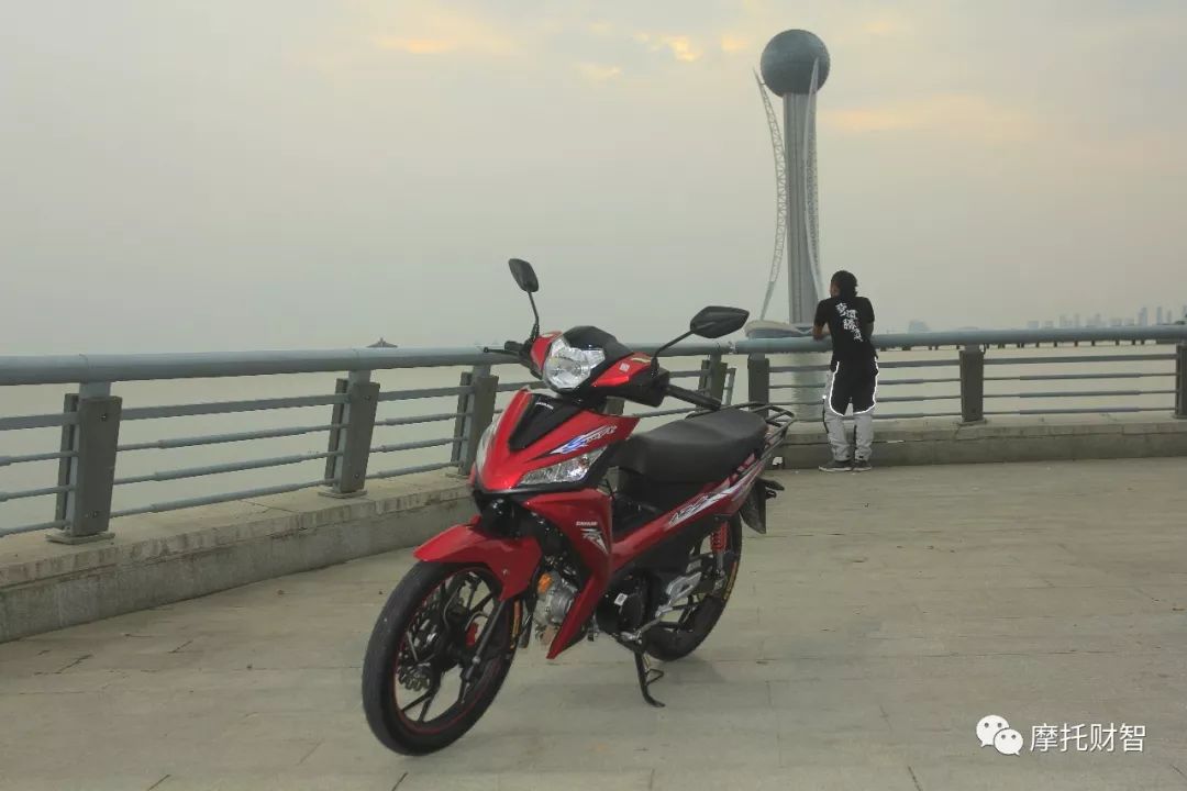 大阳天爽dy125-68m评测视频,大阳弯梁天爽dy125-68m测评