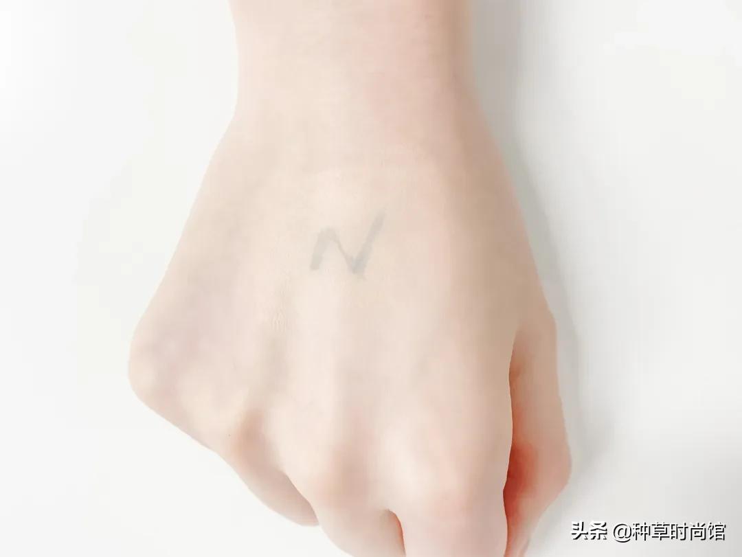 2020口碑最好粉底液油痘皮,最近最火的粉底液控油遮瑕