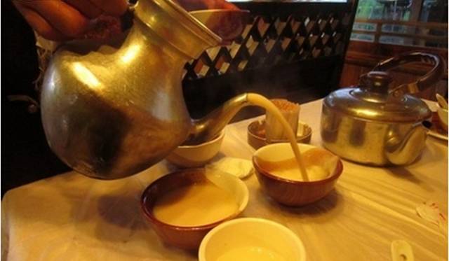 别具一格的云南特色小吃,细数不得不吃的云南特色小吃