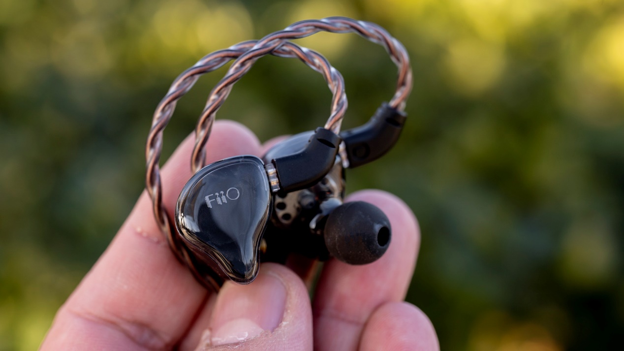 飞傲fh1s铁耳塞,飞傲fiiofh1圈铁耳塞评测
