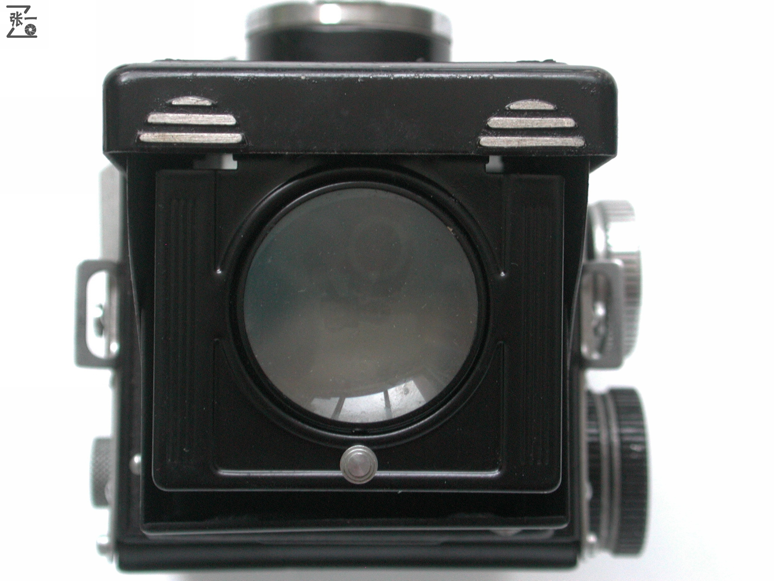 右手调焦的双反照相机：WalzflexIIIA！日本制造