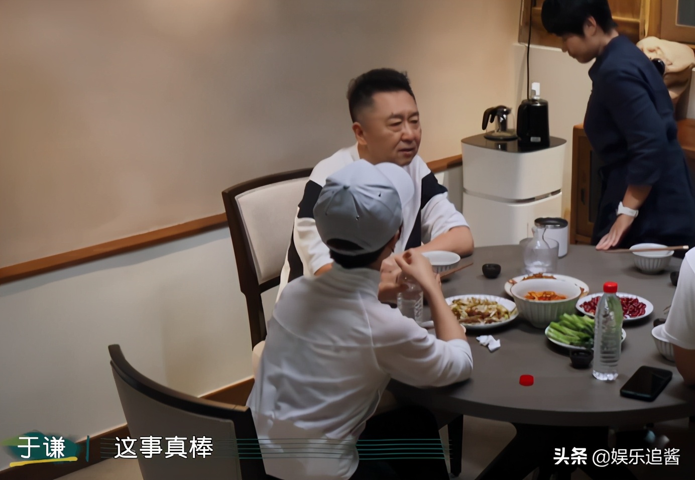 于谦夫妇恩爱视频,于谦夫妇日常相声