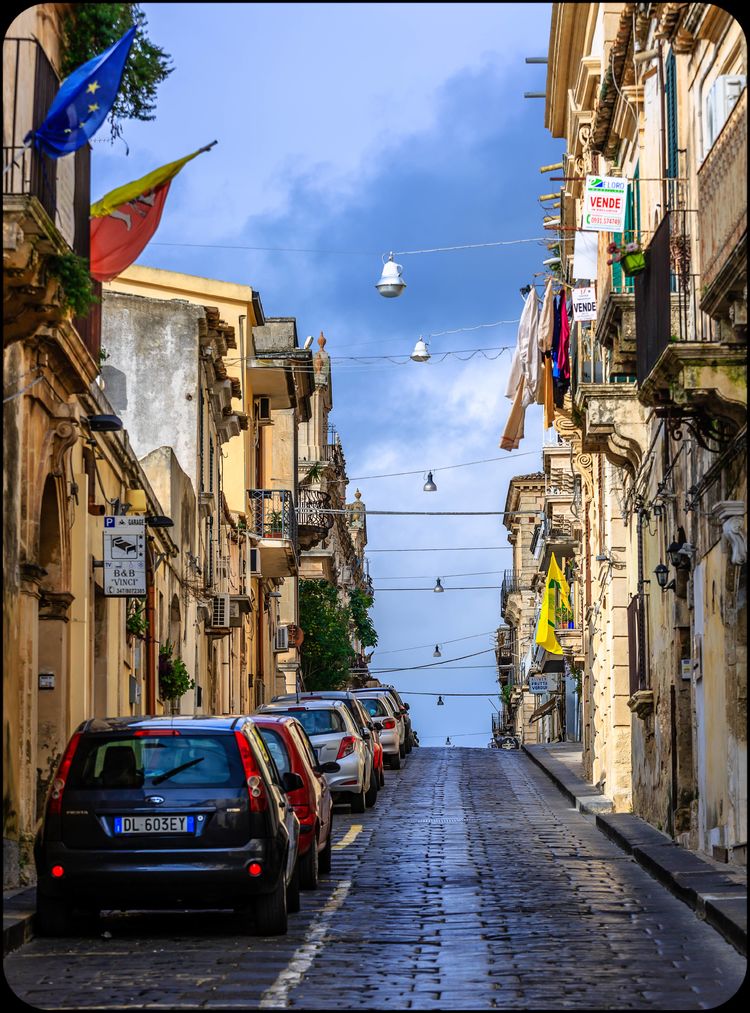 情迷西西里：漫步“蜜糖小城”诺托，感受巴洛克建筑艺术的灵动、浪漫与激情