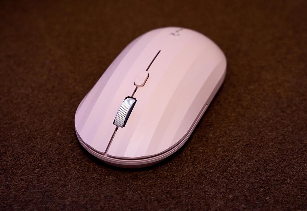 小米小爱鼠标和科大讯飞鼠标,科大讯飞鼠标和罗技鼠标对比