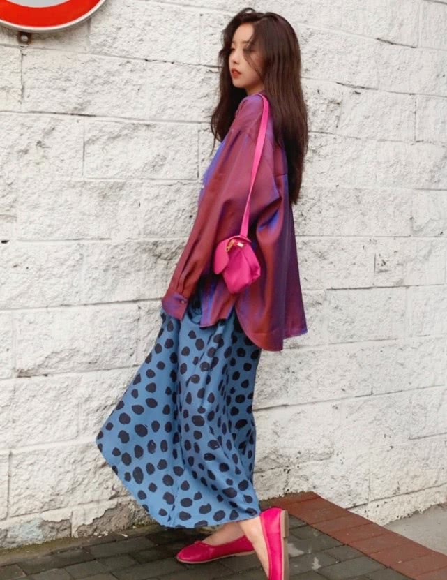 今年流行穿衬衫又时髦又气质,2017白衬衫流行这么穿时髦爆棚