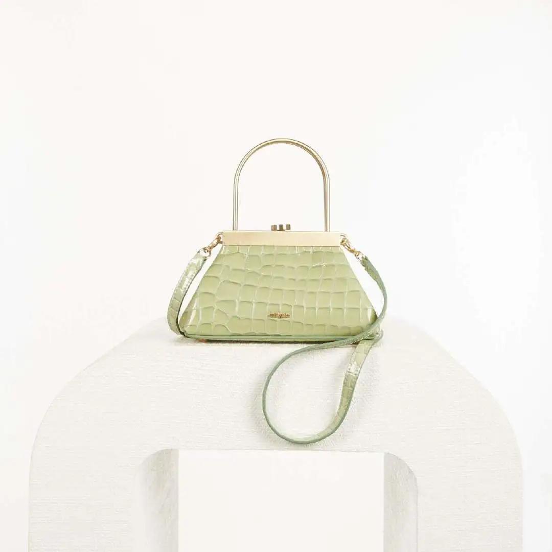 2021年流行的包包女款,2021年最流行包包大牌