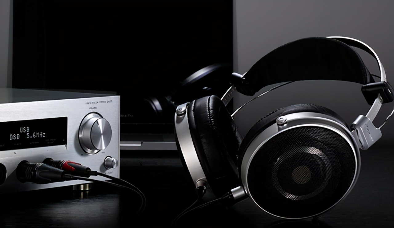 性价比比较高的头戴式耳机推荐,性价比最高的头戴式耳机推荐