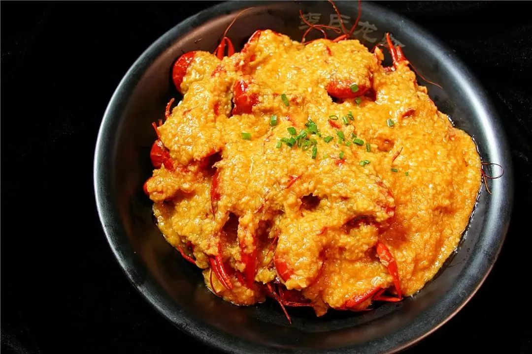 无锡小龙虾夜市,无锡小龙虾海鲜烧烤推荐