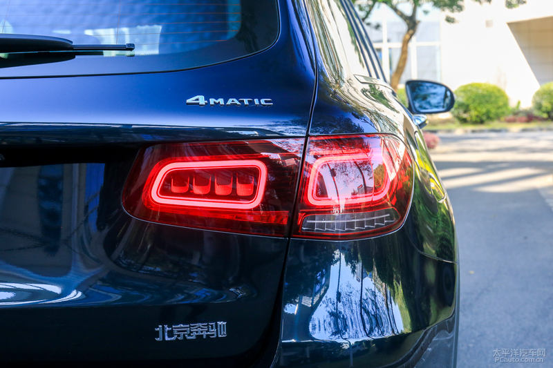 glc300l2021款和2020款的区别,2016款奔驰glc300豪华测试