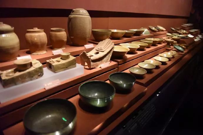 不甘寂寞的城市成都,长沙娱乐之城