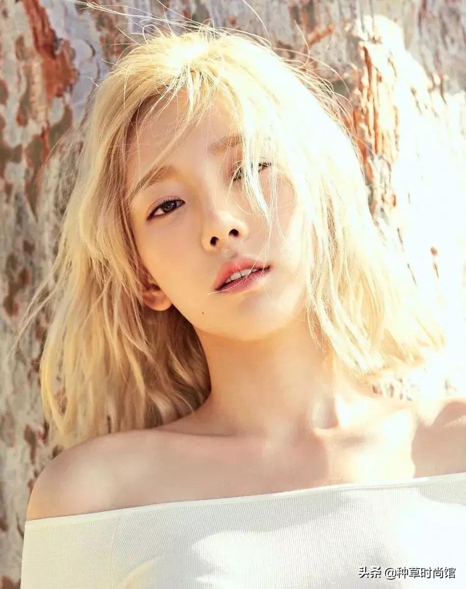 看腻了网红脸,看腻了清纯的女主