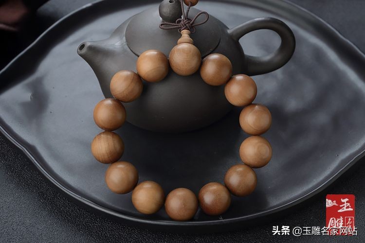 檀香手串价格多少钱,檀香手串价格大全