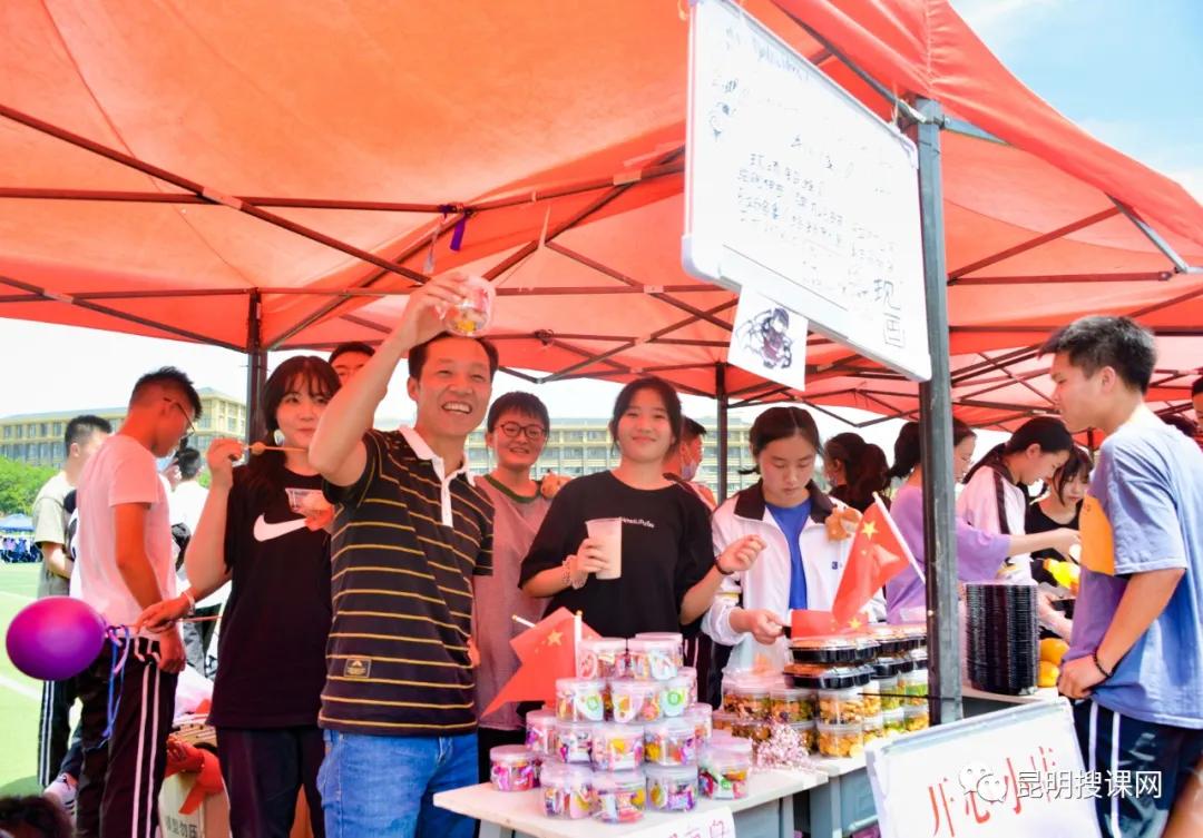 2018年云大附中呈贡高考喜报,云大附中呈贡校区2019高考喜报