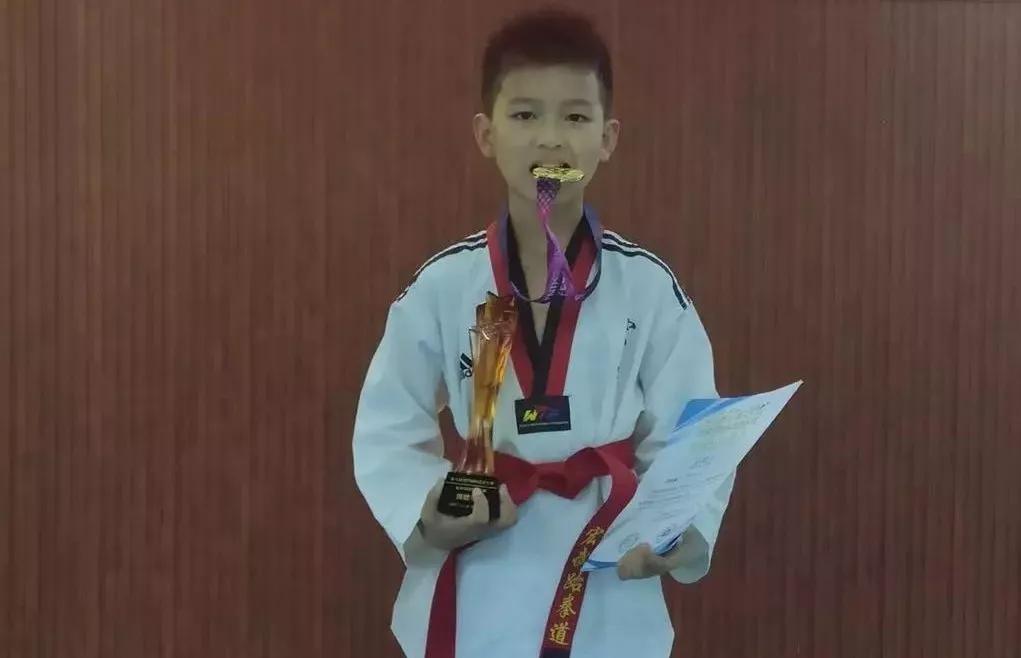 拿奖到手软大学,拿奖拿到手软是什么感受