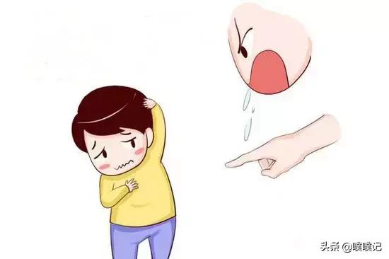 小孩无缘无故暴力打家长如何处理,小孩被打1巴掌是否该还手