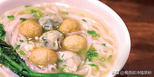 到香港必买的饮料,香港必吃的美食公仔面