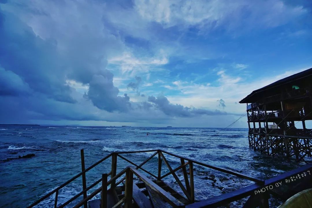 菲律宾冷门景区 (菲律宾锡基霍尔岛冲浪)