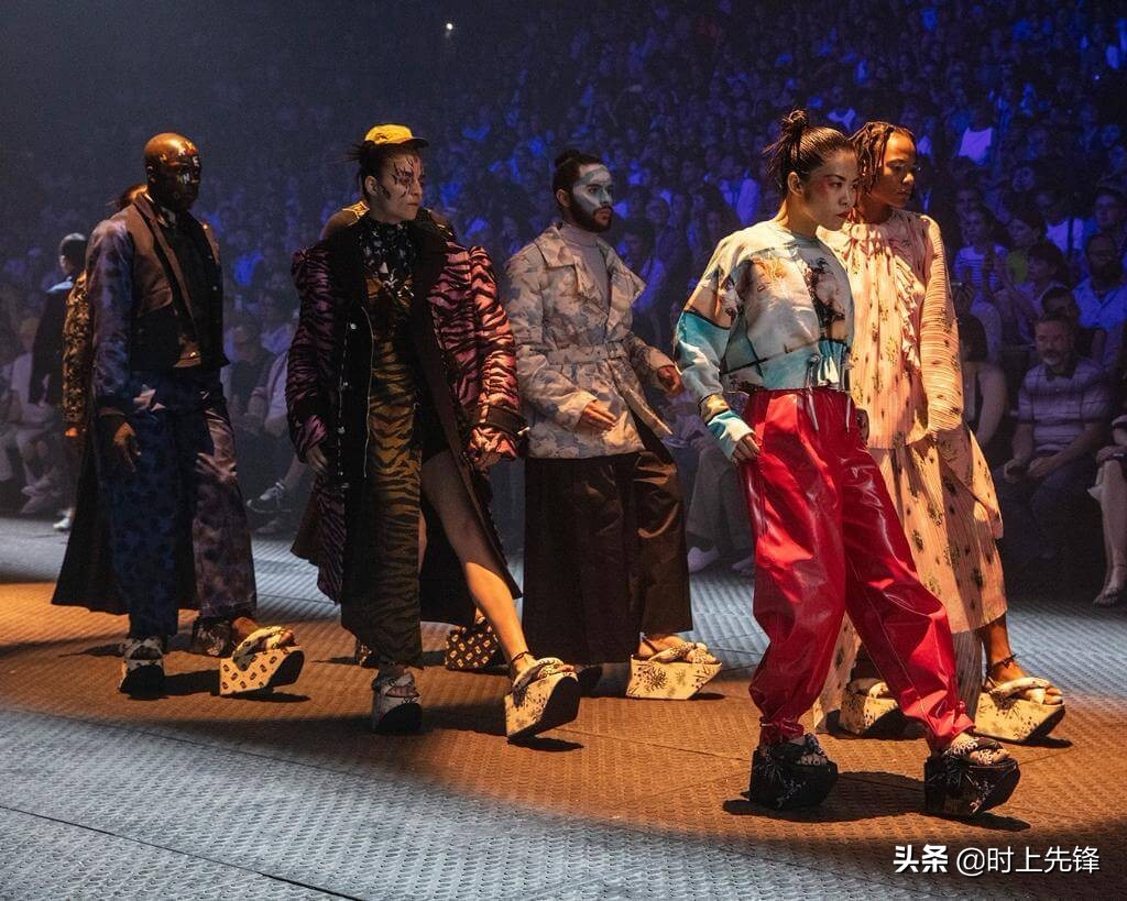 kenzo日本设计师,最后的美人鱼知乎