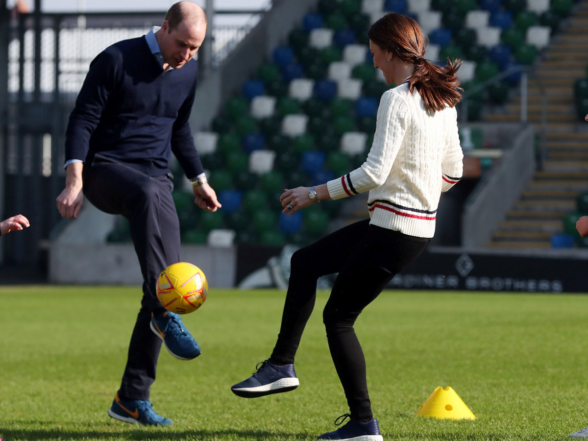 灏忓皬涔旀不鐪熷疄韬唤,灏忓皬涔旀不