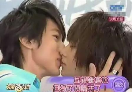 “不落幕”的飞轮海:打感情牌屡试不爽,炒老梗让他们越老越吃香