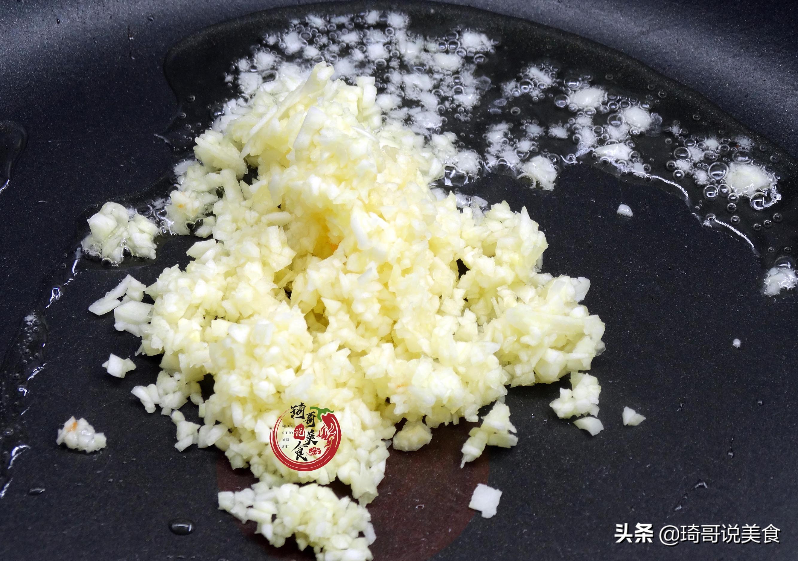 蒜蓉粉丝蒸海鲜做法窍门,蒜蓉粉丝可以和什么海鲜蒸