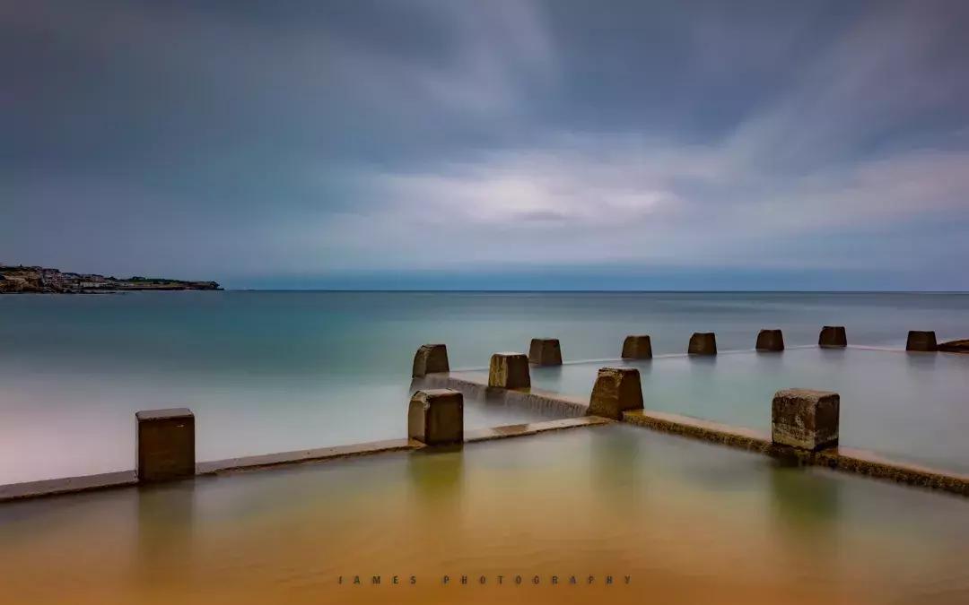 拉丝、雾化、光滑还是倒影,如何拍摄不同的水流效果?