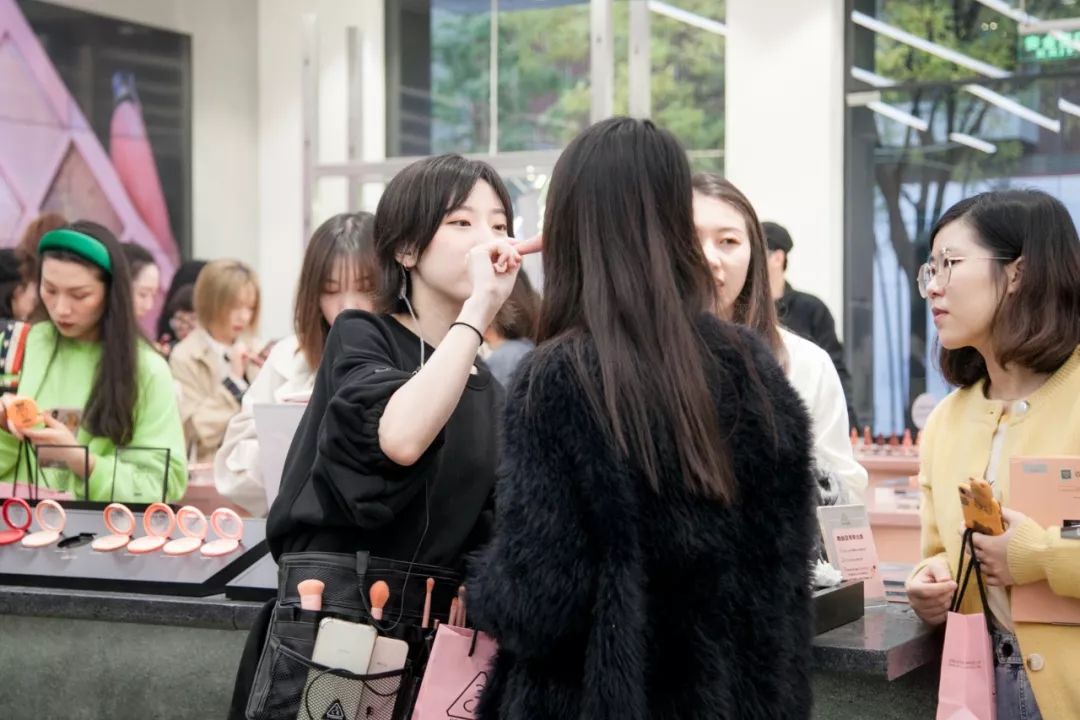 3ce旗舰店直播间,3ce哪个旗舰店才是真的