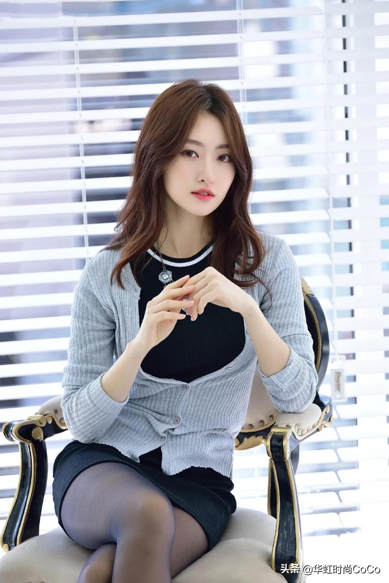 职业装优雅知性美出高级感,气质职业装穿搭高级感