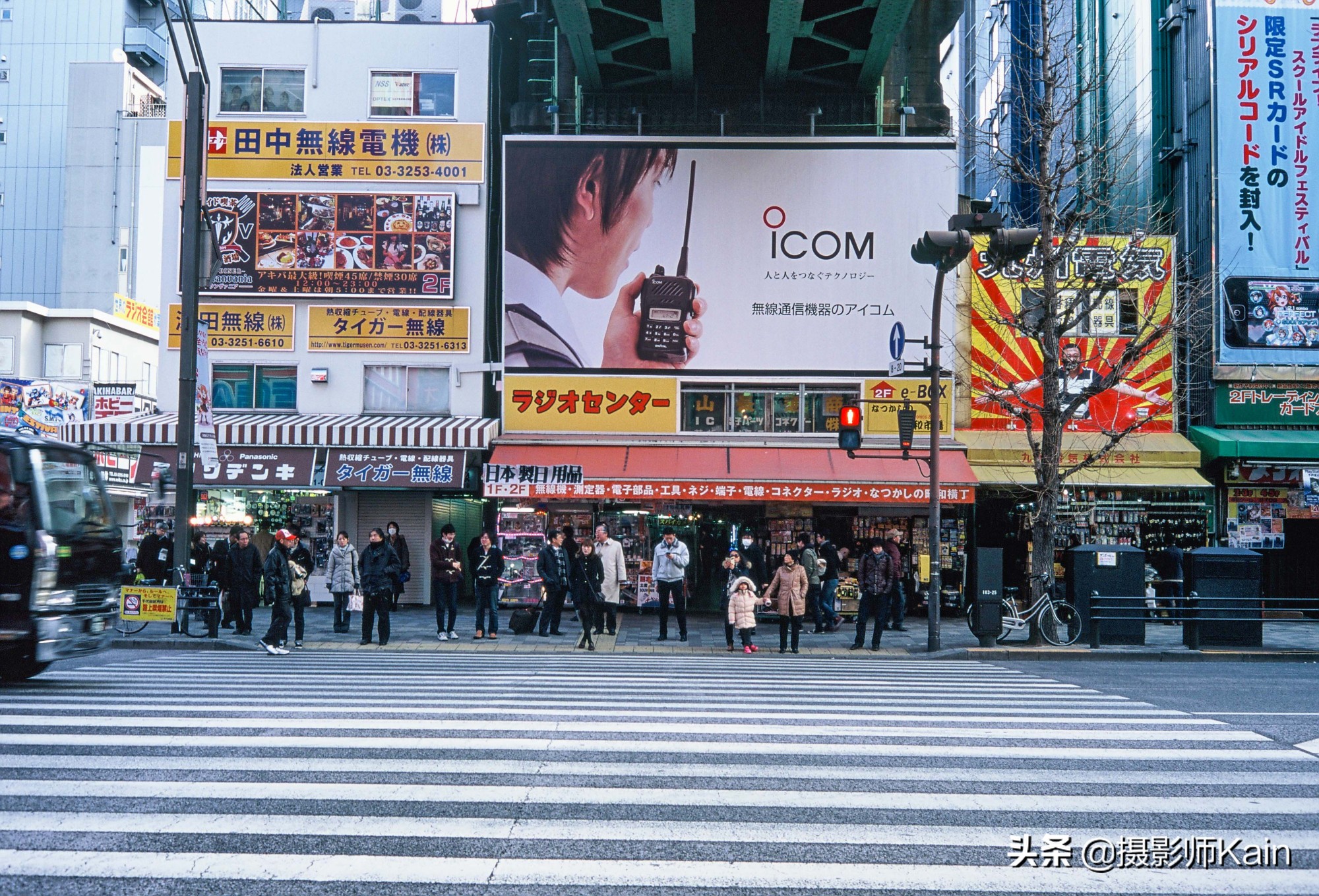 东京的一座电器市场,被称为通往二次元的入口,宅男心中的天堂