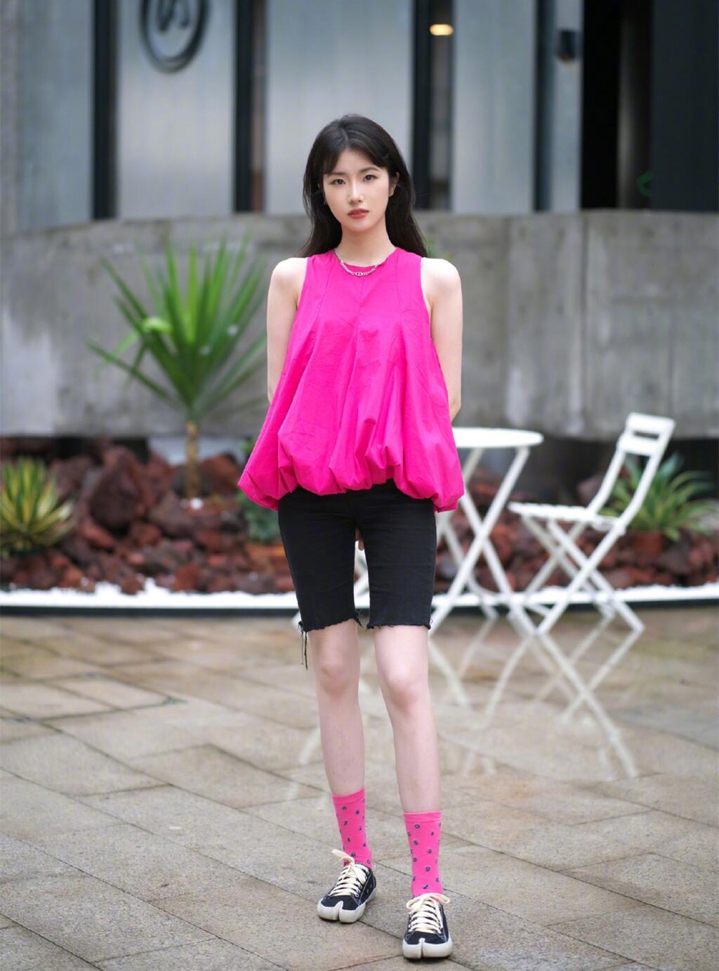 平底鞋穿什么袜子好看,夏平底鞋透气袜子怎么搭配