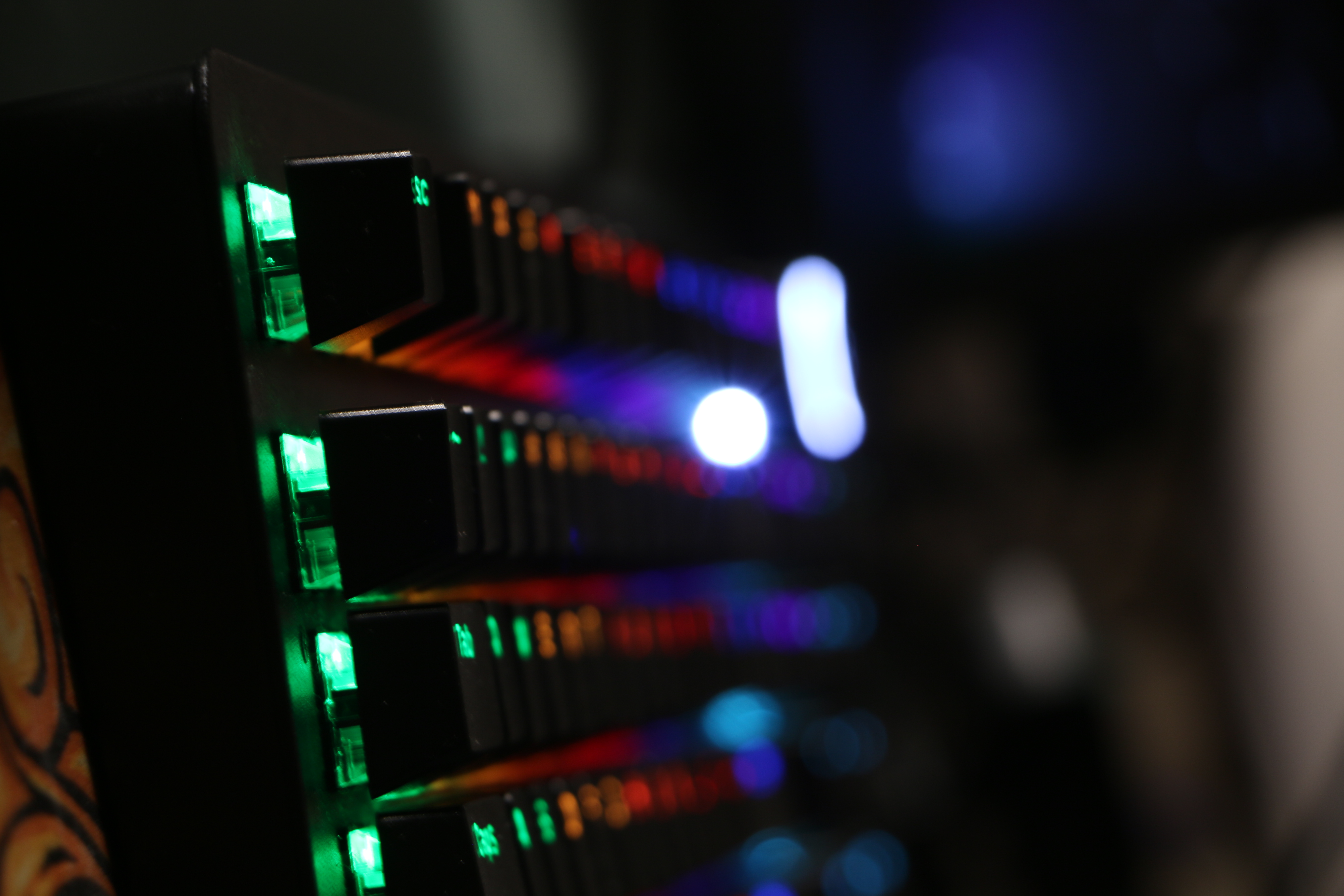 惠普机械键盘只亮方向键,惠普朋克机械键盘评测