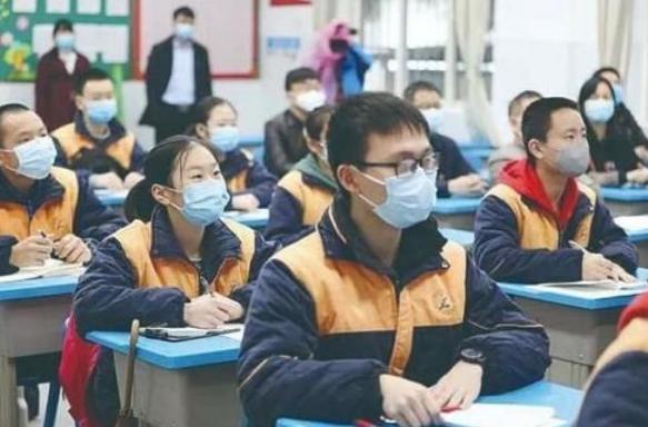 初中中考没考好可以复读什么学校,中考考不上到底能不能复读