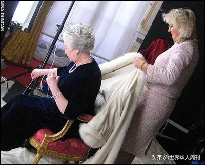 英国女王的助理,英国女王私人秘书