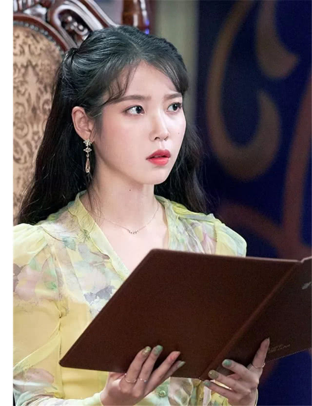 黑长直有什么简单俏皮的发型,黑长直发型又简单又好看