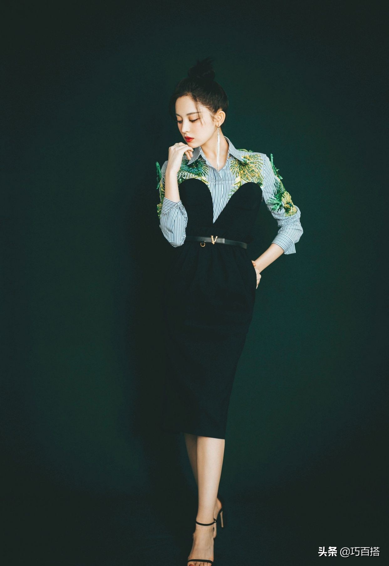 娜扎喜欢你我也是红裙蝴蝶结造型,娜扎同款蝴蝶结盘发