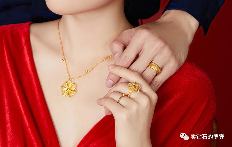 珠宝销售如何破冰让顾客开口说话,珠宝销售顾客进店正确的开场白