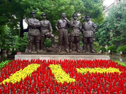 南昌必去十大景点排名第一,南昌必去的10个地方