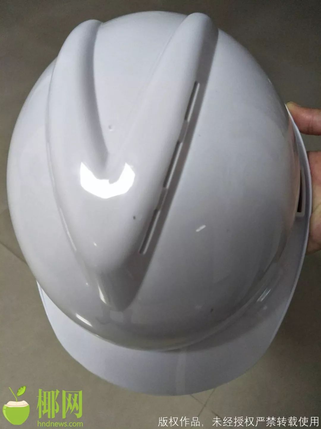 @岛民注意，5元一个的“脆皮”安全帽安全吗？海口市场调查：质量堪忧
