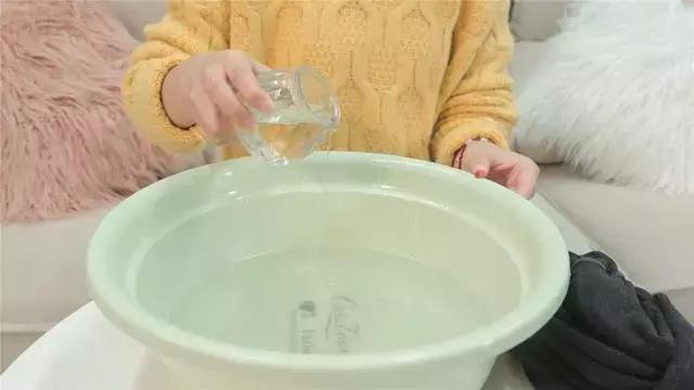 打底裤起球要不要扔,打底裤起球用什么东西