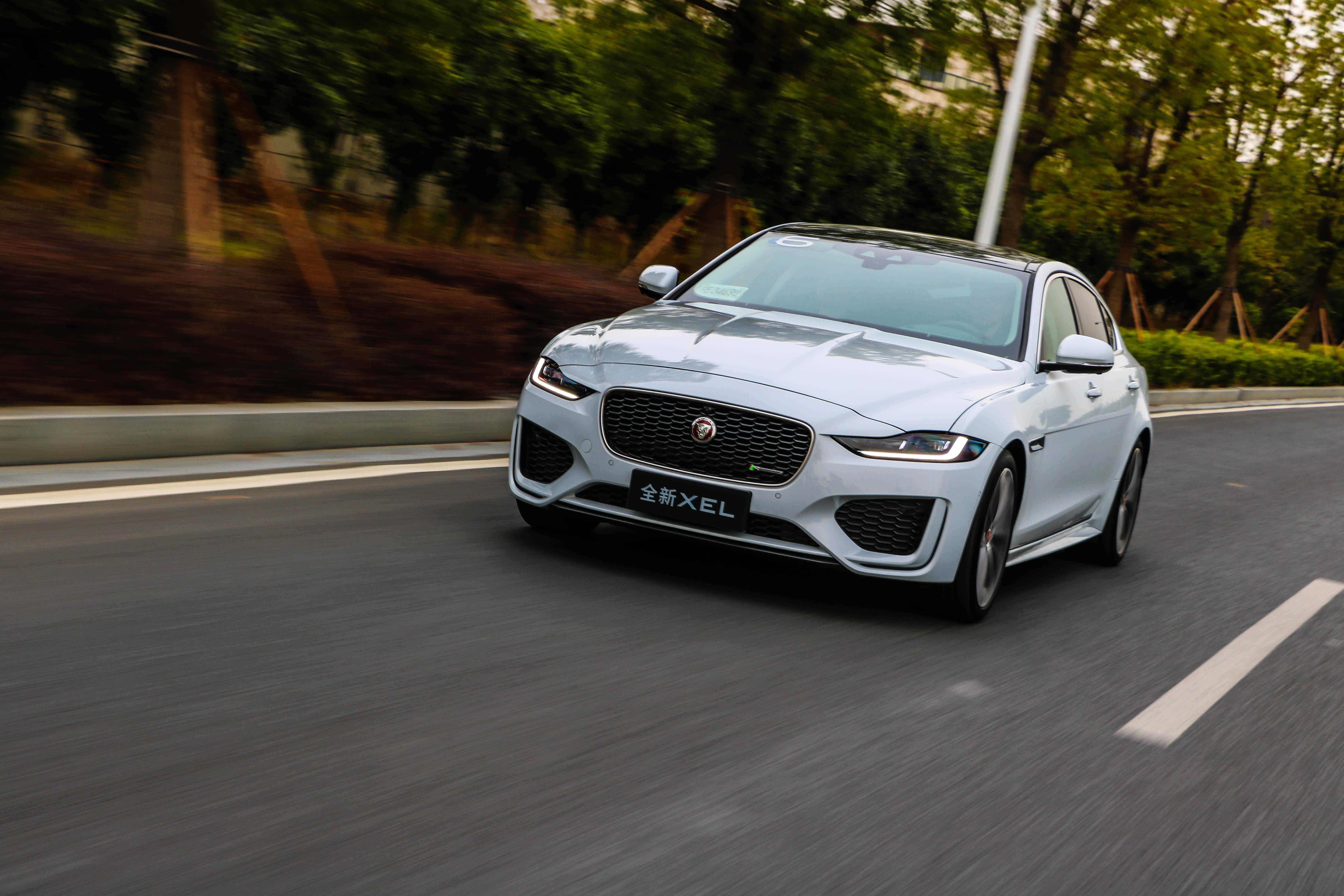 捷豹xel引擎实拍,捷豹xel英杰力哪款