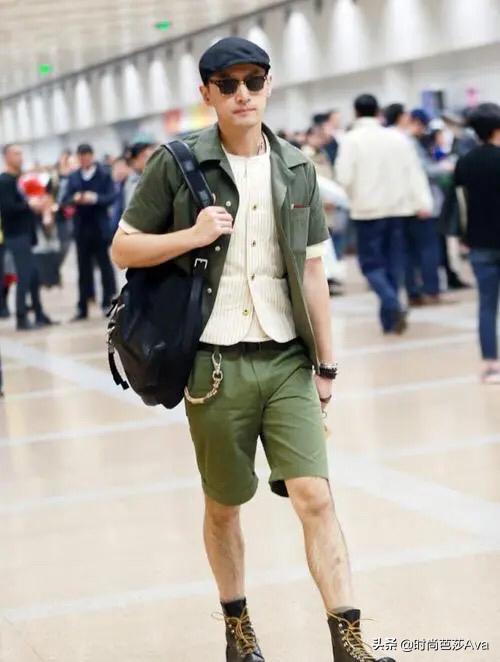 胡歌留胡渣穿西装,胡歌变身胡渣男