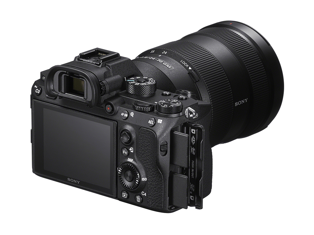 单反与微单相机哪个效果更好,微单和单反相机哪个更容易上手