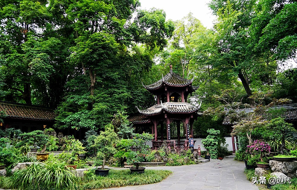 浣花溪畔的杜甫草堂古朴清雅,杜甫草堂秀丽幽静
