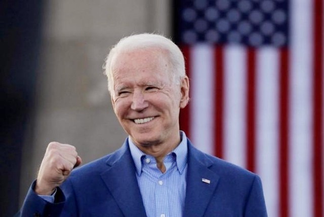 美国深陷“债务危机”,美国深陷危机